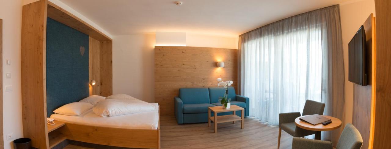 Hotel Garni Herz ティローロ エクステリア 写真