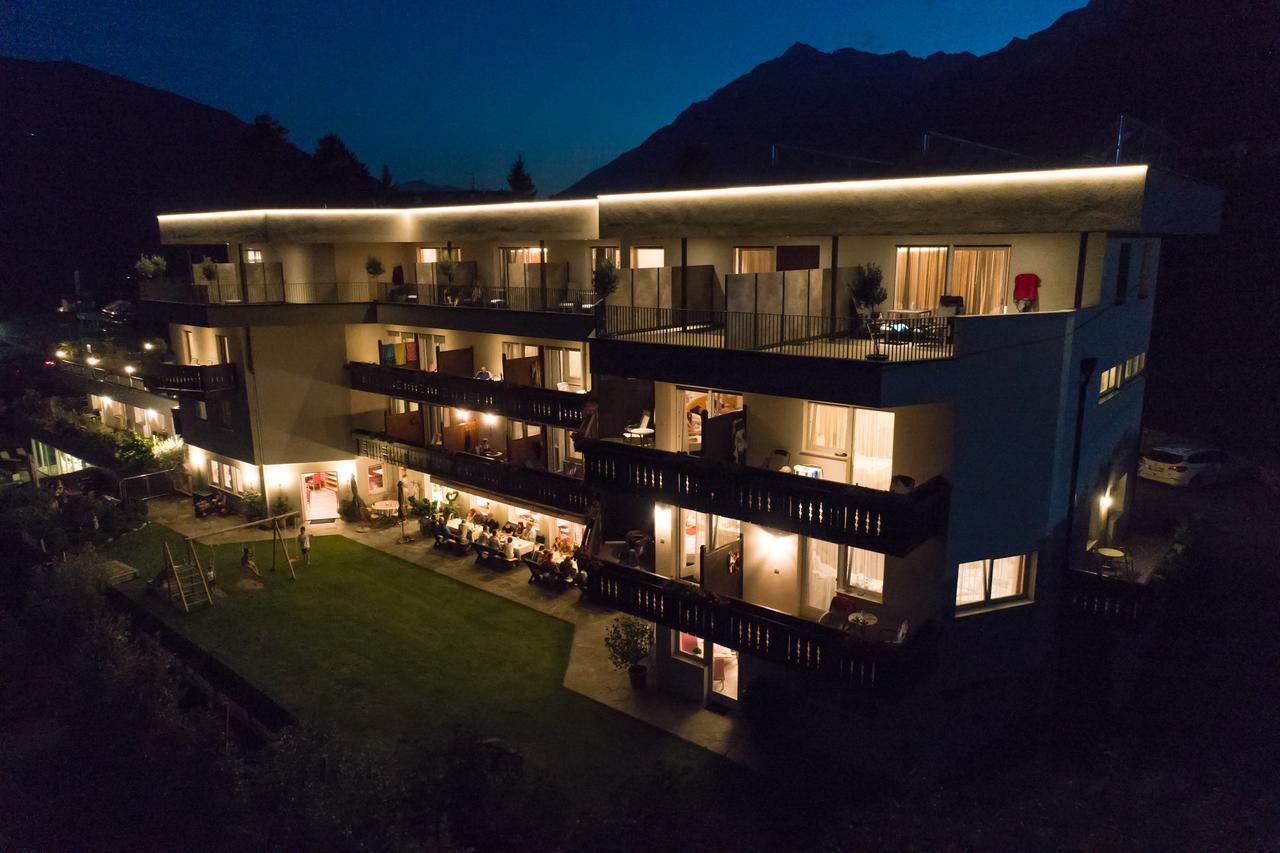 Hotel Garni Herz ティローロ エクステリア 写真